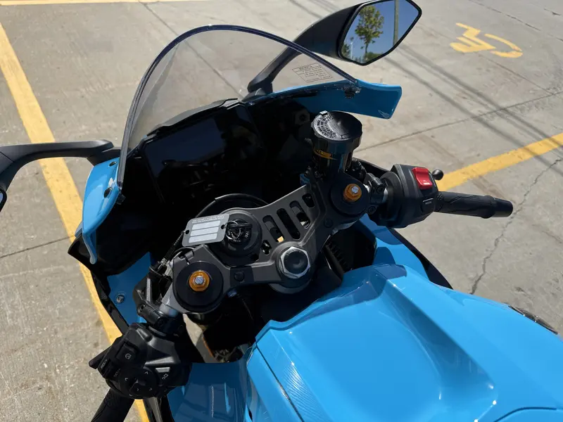 2026 Yamaha YZF-R7 thumbnail 7
