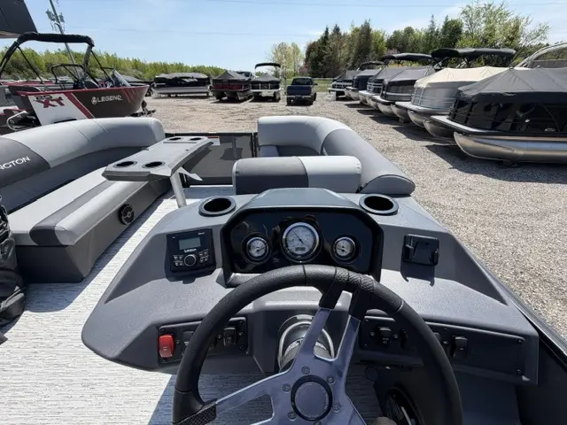 2026 Bennington Marine 20 S Swingback thumbnail 8