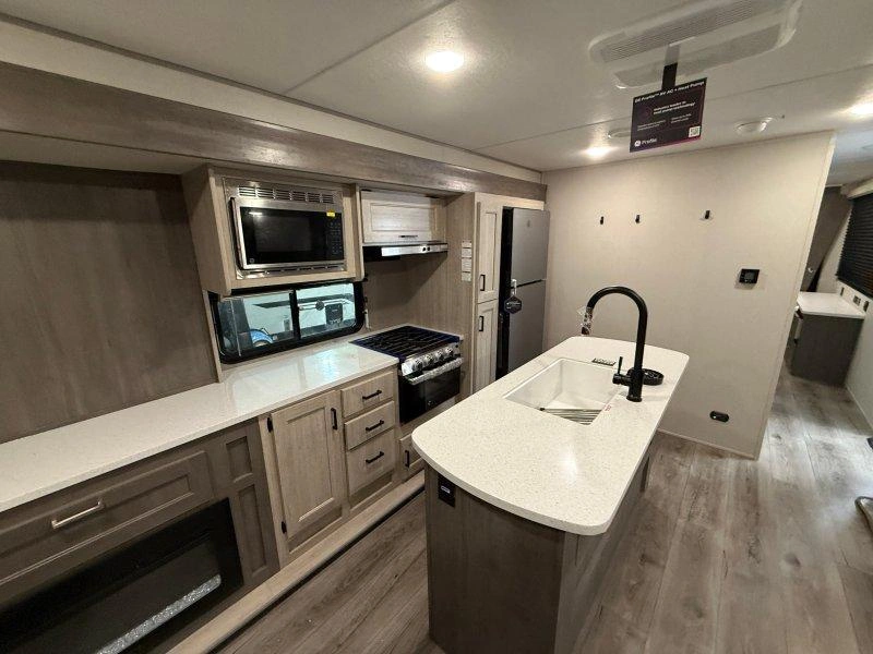 2026 Coachmen Catalina 313rltsle alt