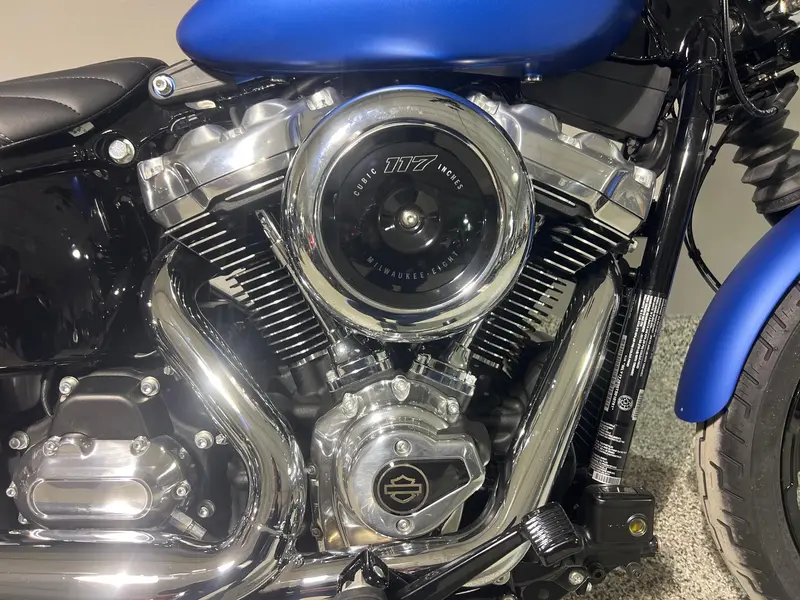 2026 Harley-Davidson FXBB - Street Bob® thumbnail 3