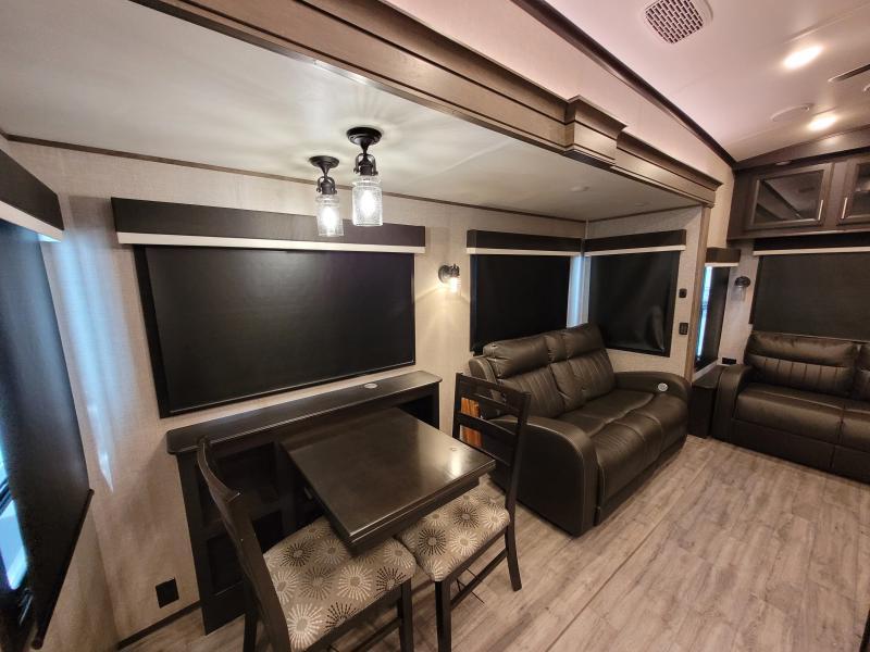 2022 Jayco North Point thumbnail 10