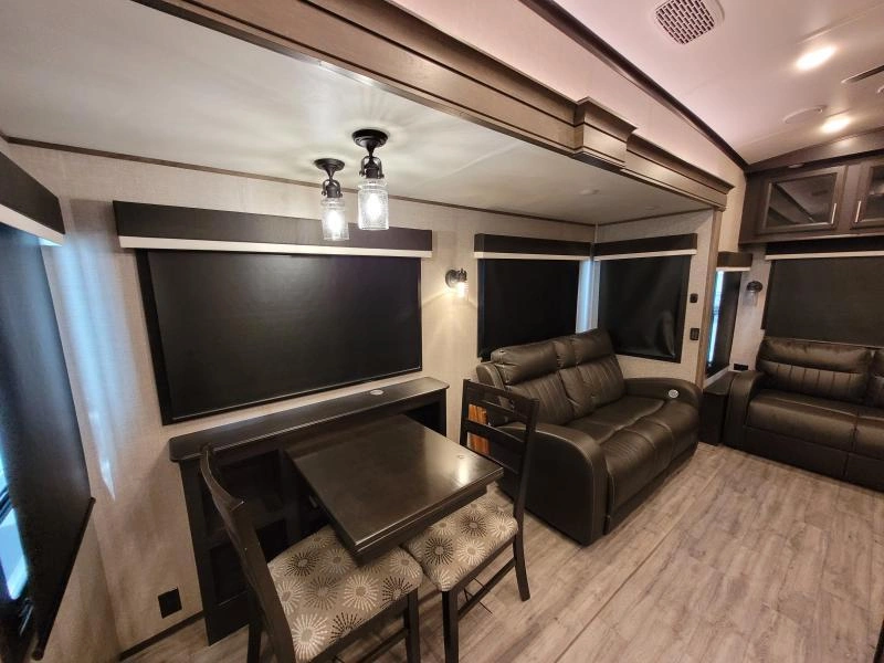 Jayco North Point 377rlbh 2022 alt