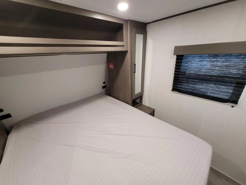 Grand Design Transcend 25mlx 2026 alt
