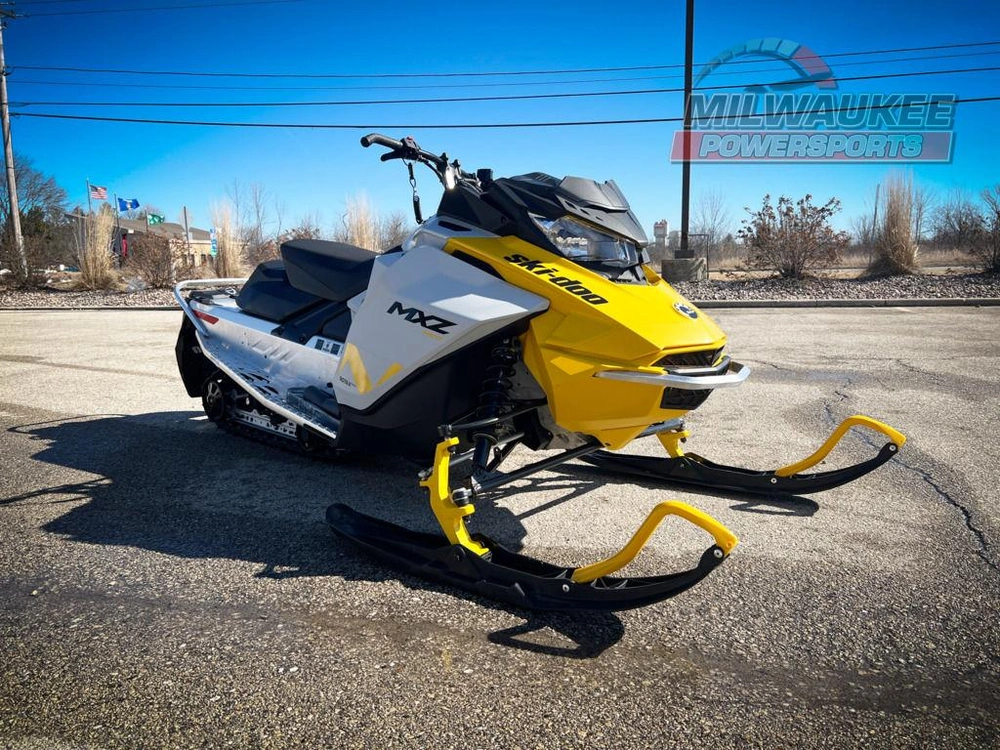 2025 Ski-doo Mxz® Neo® 600 Efi - 40 120 Cobra 1.0 alt