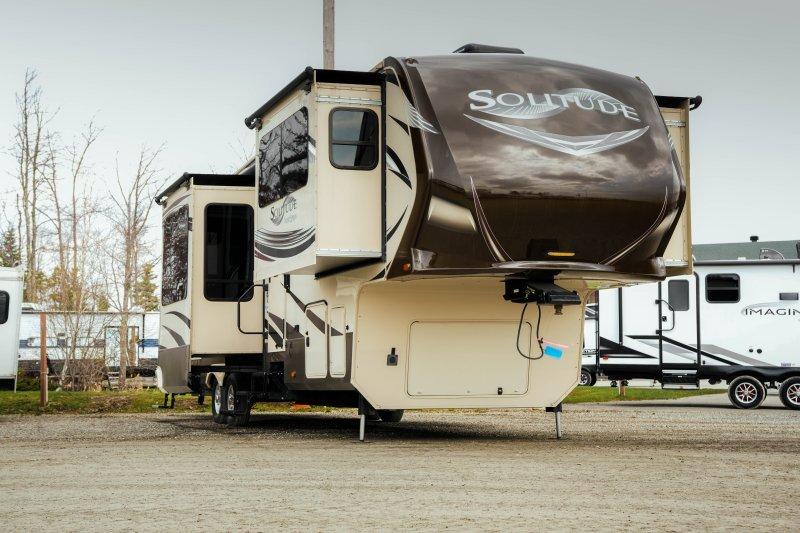 2015 Grand Design Solitude