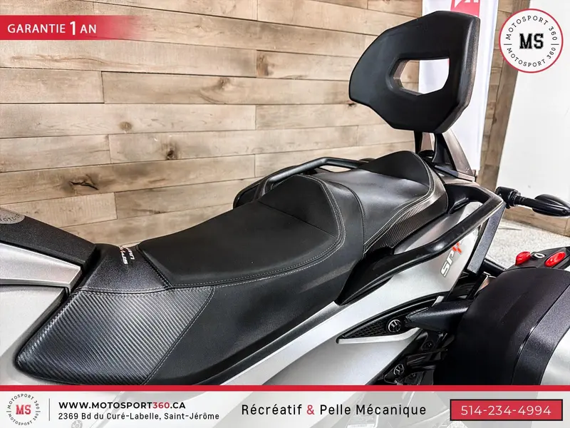 2014 Can-Am SPYDER ST LIMITED PERLE RARE !!! TRÈS BAS KM ! thumbnail 15