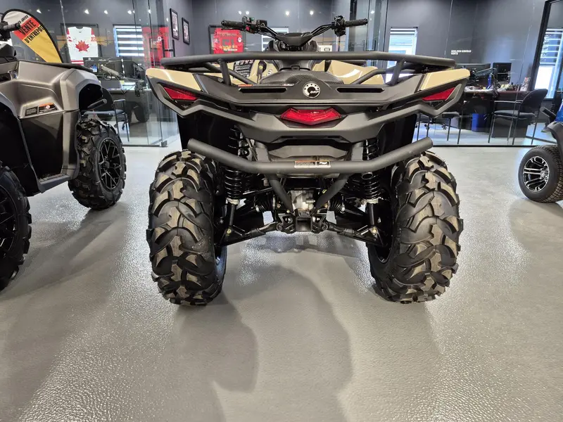 2026 Can-Am OUTLANDER PRO XU HD7 thumbnail 3