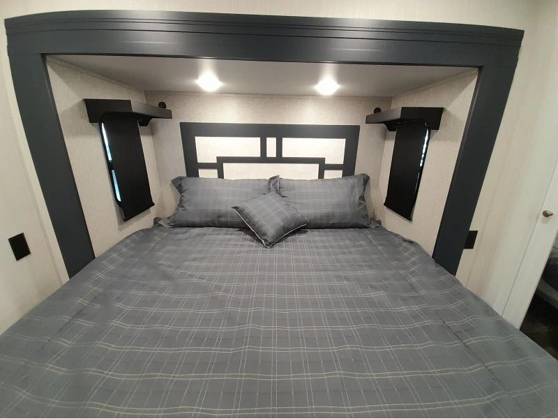 Forest River Cedar Creek 3525lf 2024 alt