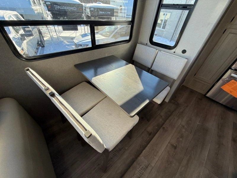 2026 Coachmen Catalina 44condo alt
