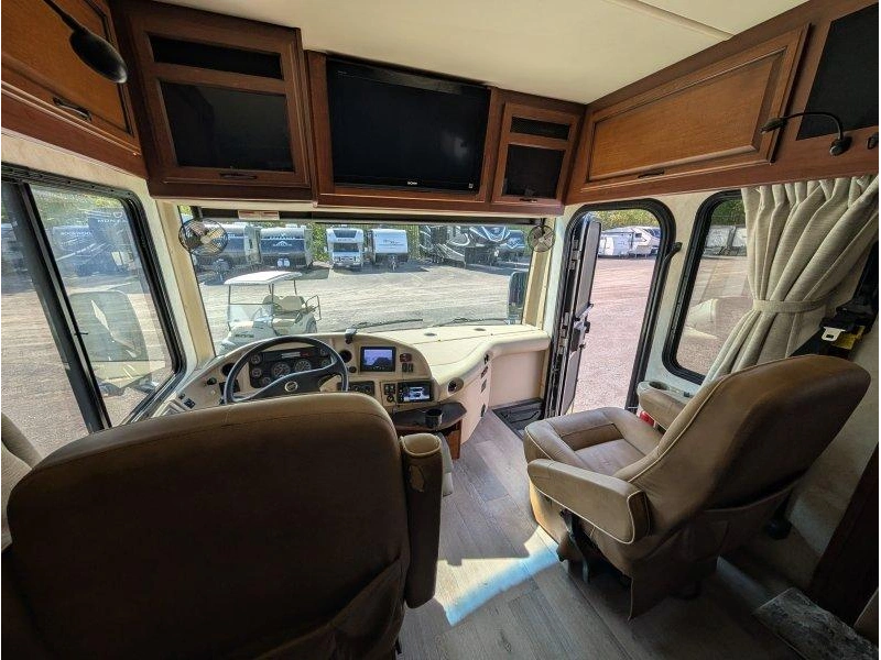 Fleetwood Expedition 38b 2012 alt