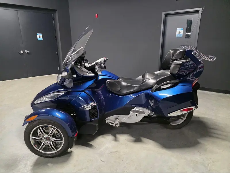 2010 Can-Am SPYDER RT-S SM5 thumbnail 6