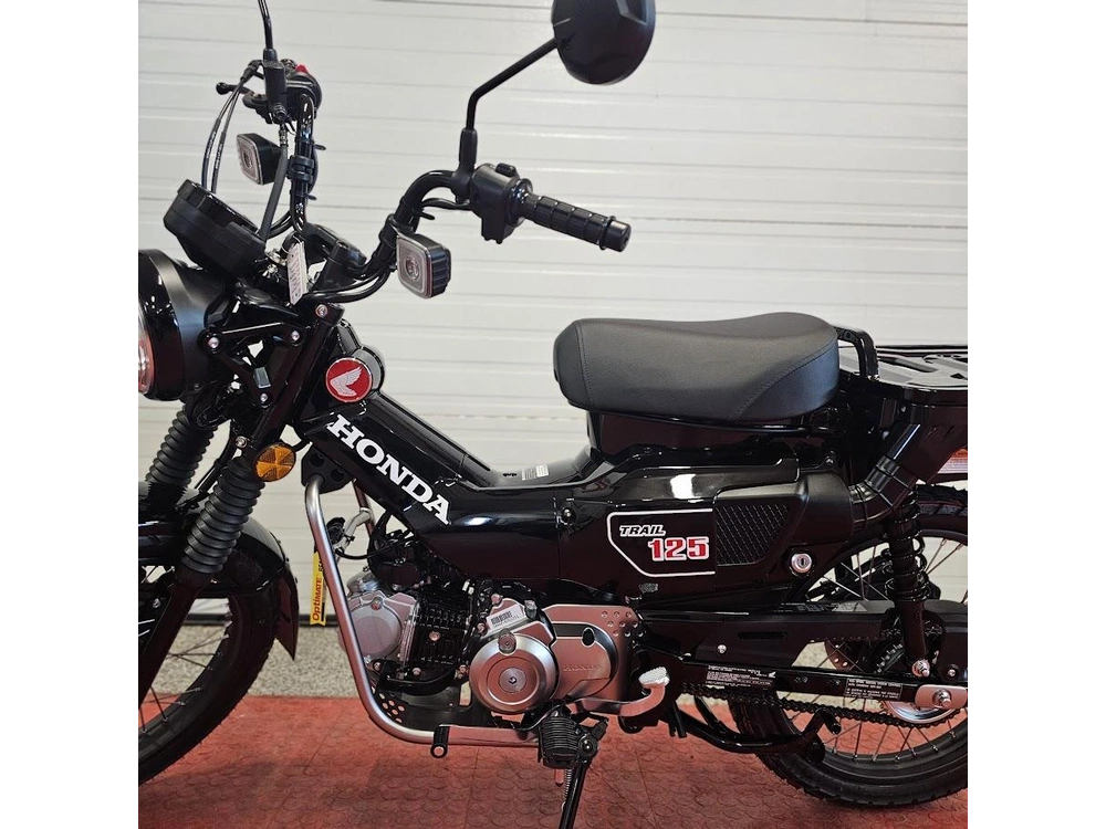 2026 Honda Trail 125 Abs alt