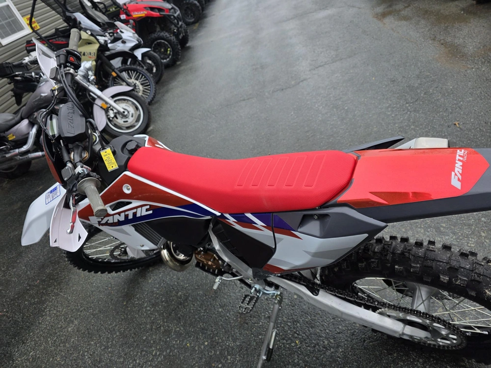 2026 Fantic Xe300 Rw alt