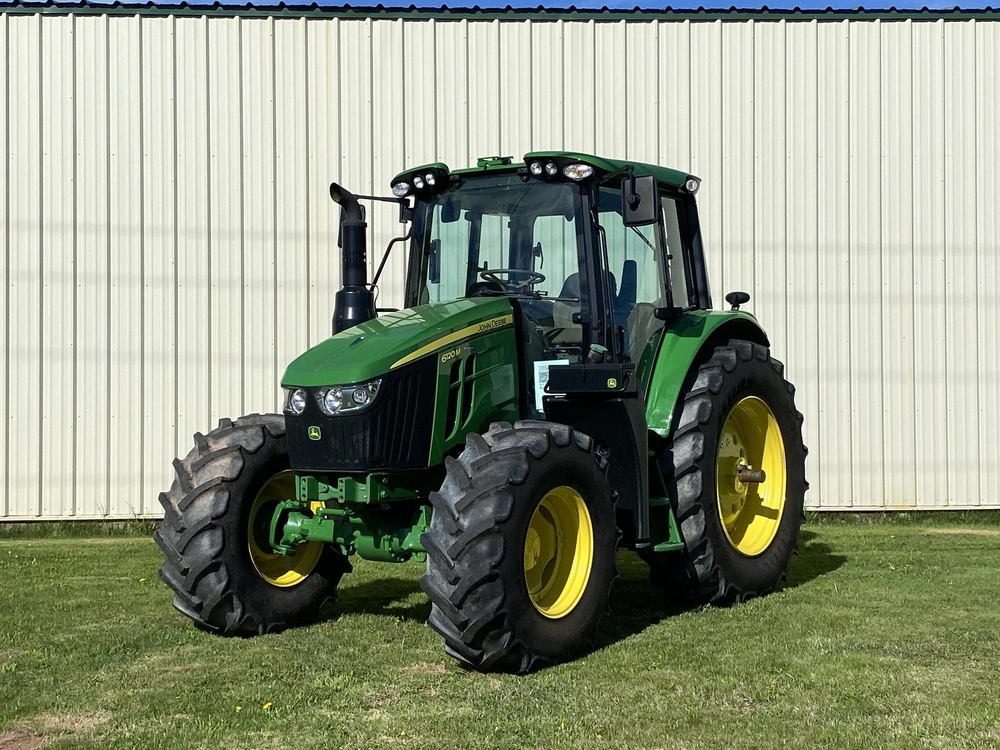 2025 John Deere 6120m alt