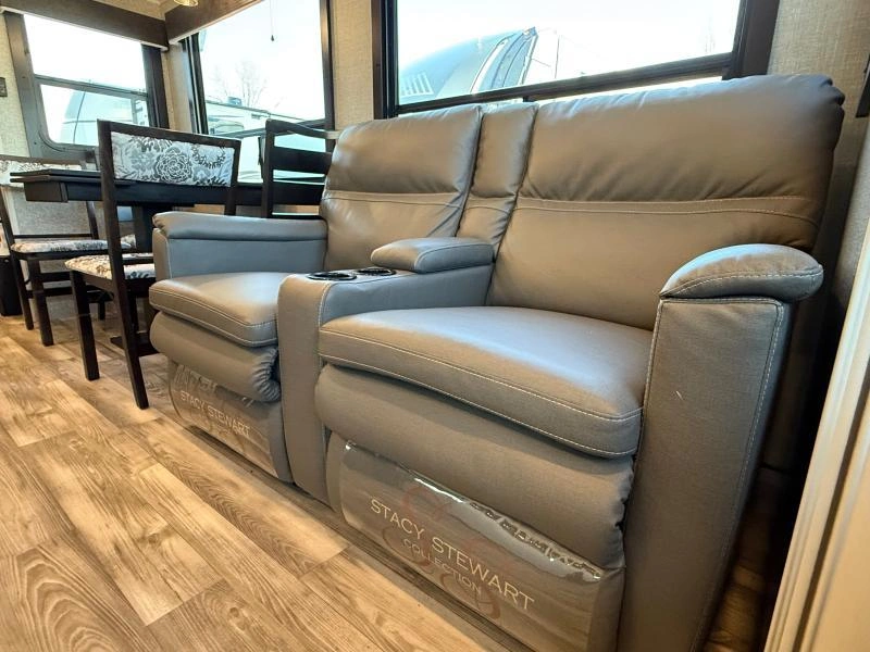 Jayco Eagle 321rsts 2022 alt