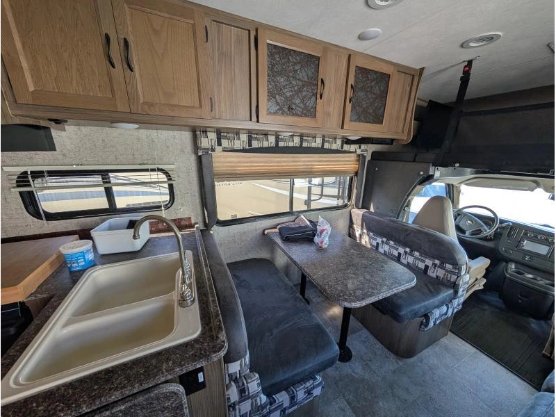 Coachmen Freelander 27qb 2018 alt