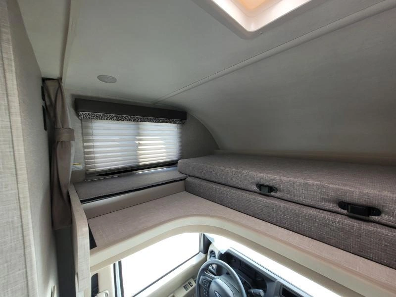 Thor Motor Coach Echelon Lc19 2025 alt
