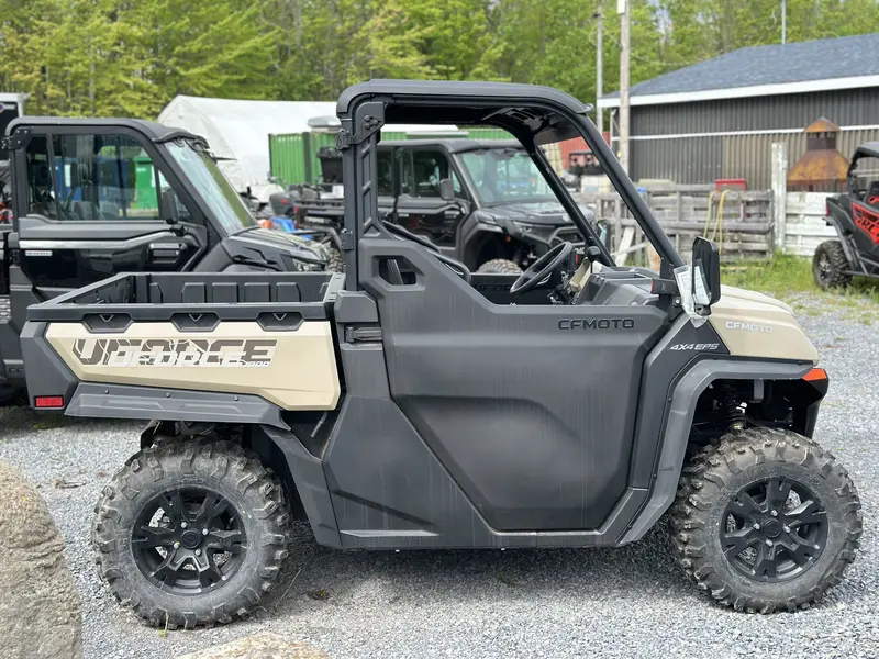 2025 CFMOTO UFORCE 1000 EPS thumbnail 7