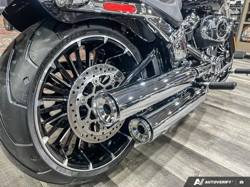 2026 Harley-Davidson BREAKOUT