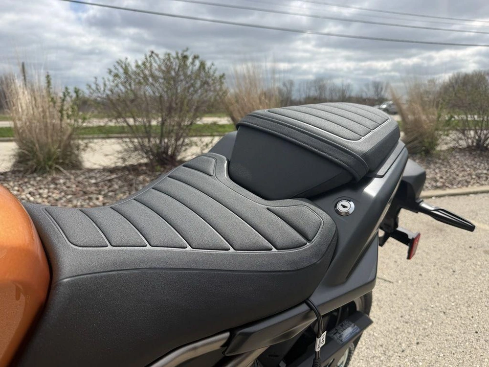 2026 Suzuki Gsx-8t alt