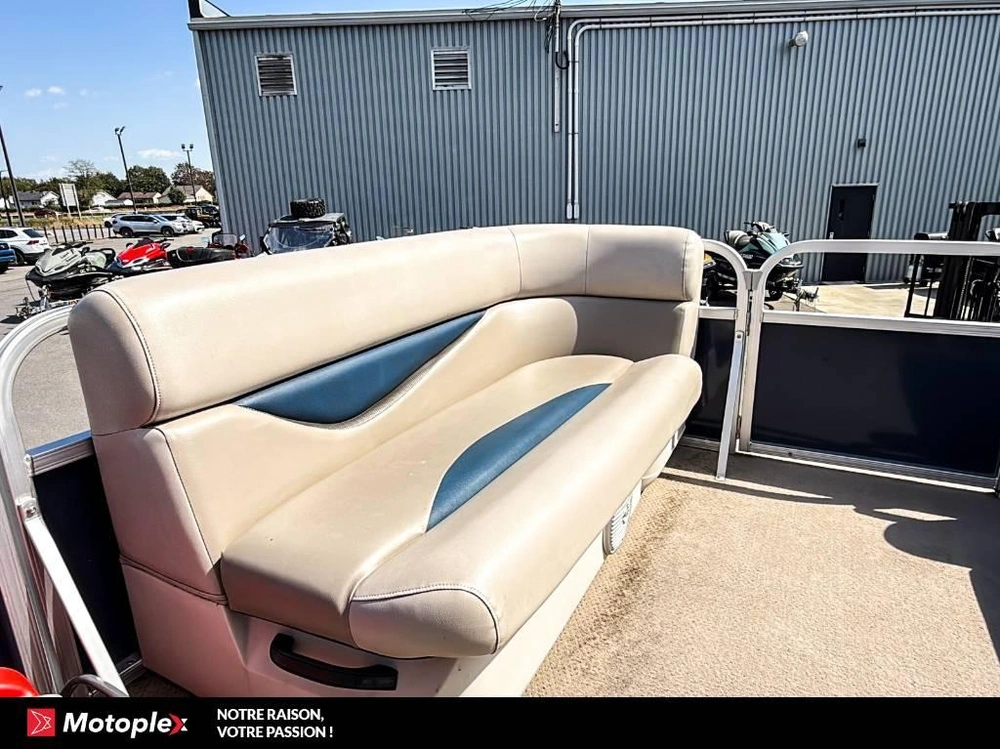 2014 Princecraft Vectra 17 25hp Mercury alt