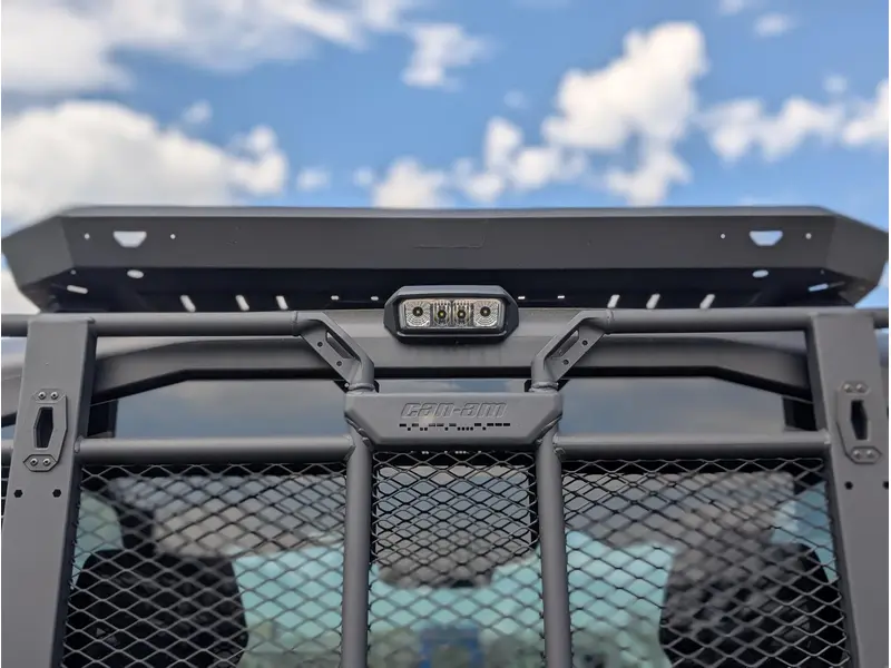 2026 Can-Am Defender Limited HD11 - White *DEMO* thumbnail 11