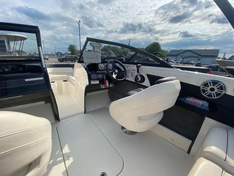 2016 Bayliner 185BR thumbnail 13
