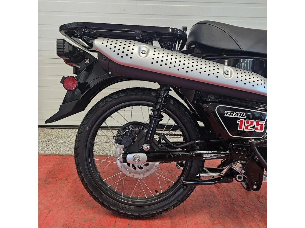 2026 Honda Trail 125 Abs alt