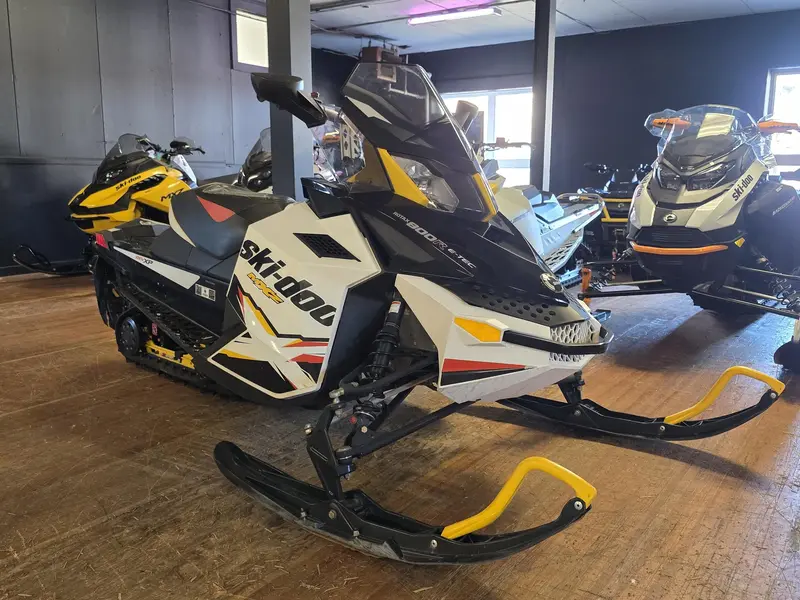 2012 Ski-Doo MXZ X 800 ETEC thumbnail 2