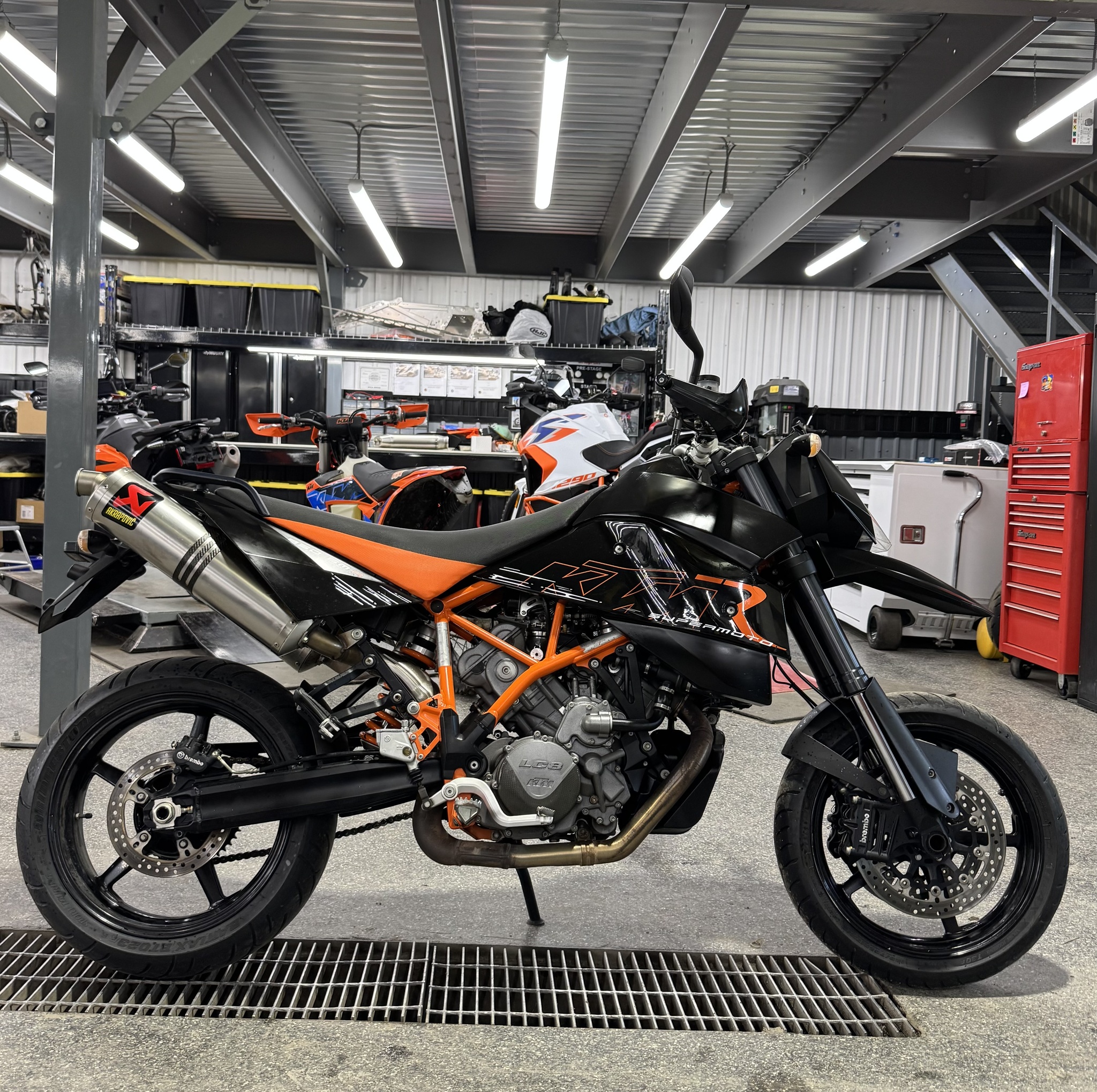 2007 KTM SUPERMOTARD 950