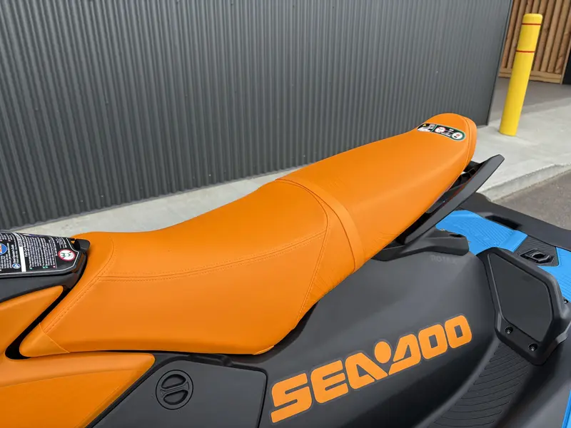 2026 Sea-Doo Spark Trixx for 3 thumbnail 9