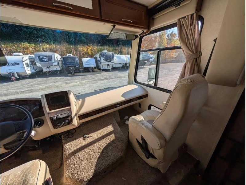 Coachmen Pursuit 31db 2014 alt