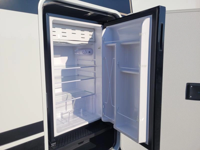 2026 Brinkley Model Z Z2670 alt