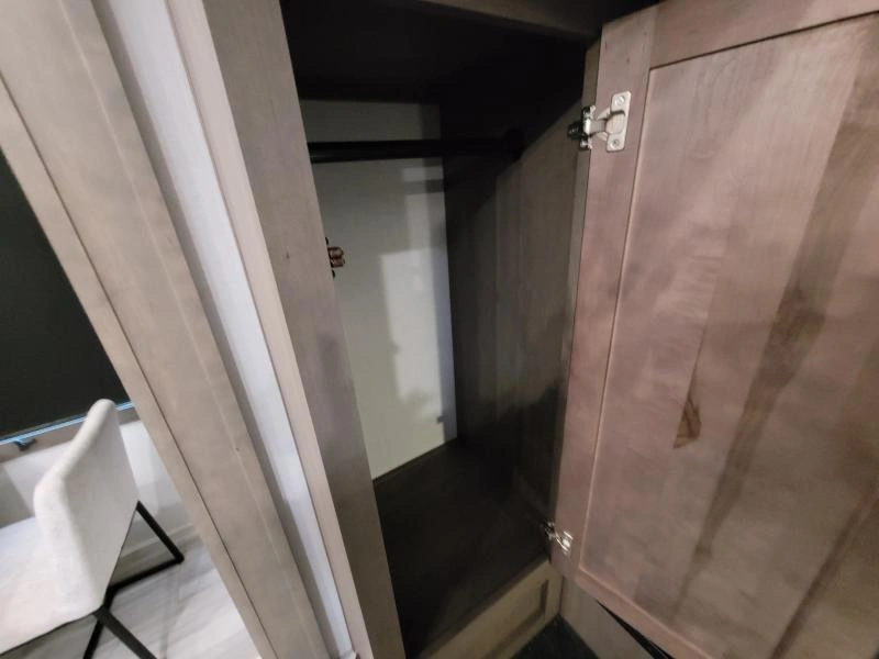 Grand Design Solitude 380fl 2023 alt