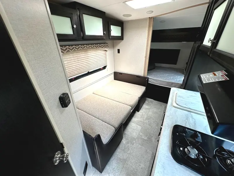 2019 Venture RV Sonic Lite 168VRB thumbnail 16