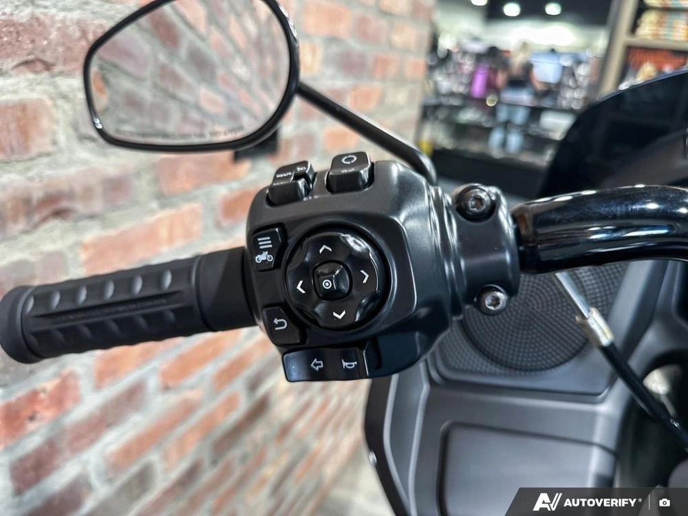 2026 Harley-davidson Road Glide alt