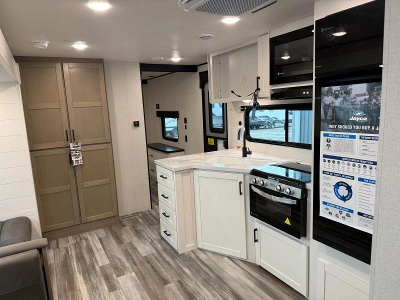 2026 Jayco Jayflight 325bht alt