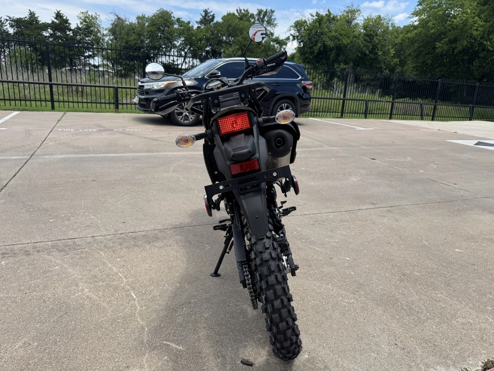 2026 Kawasaki Klx 230 R S alt