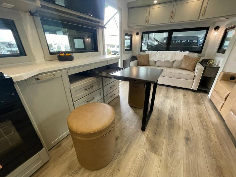 2027 Brinkley Z2670 Z2670 alt