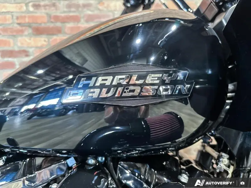 2026 Harley-Davidson ROAD GLIDE thumbnail 23