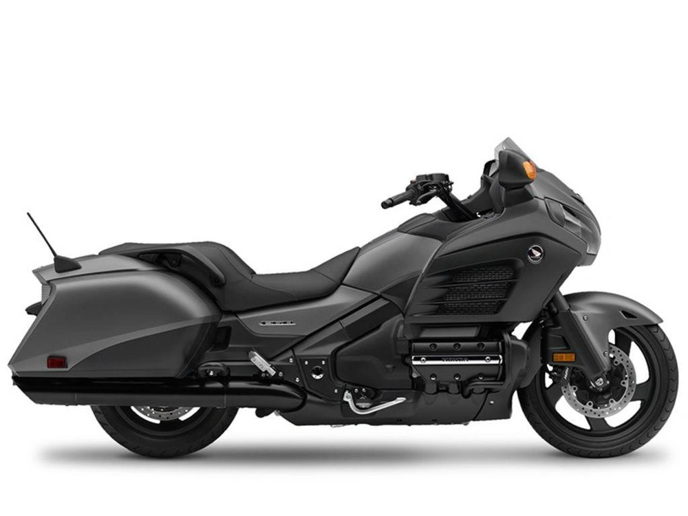 2016 Honda Gold Wing F6b alt