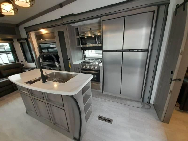 Keystone Rv Montana 3857br 2023 alt