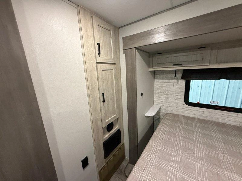 2026 Coachmen Catalina 323maze alt
