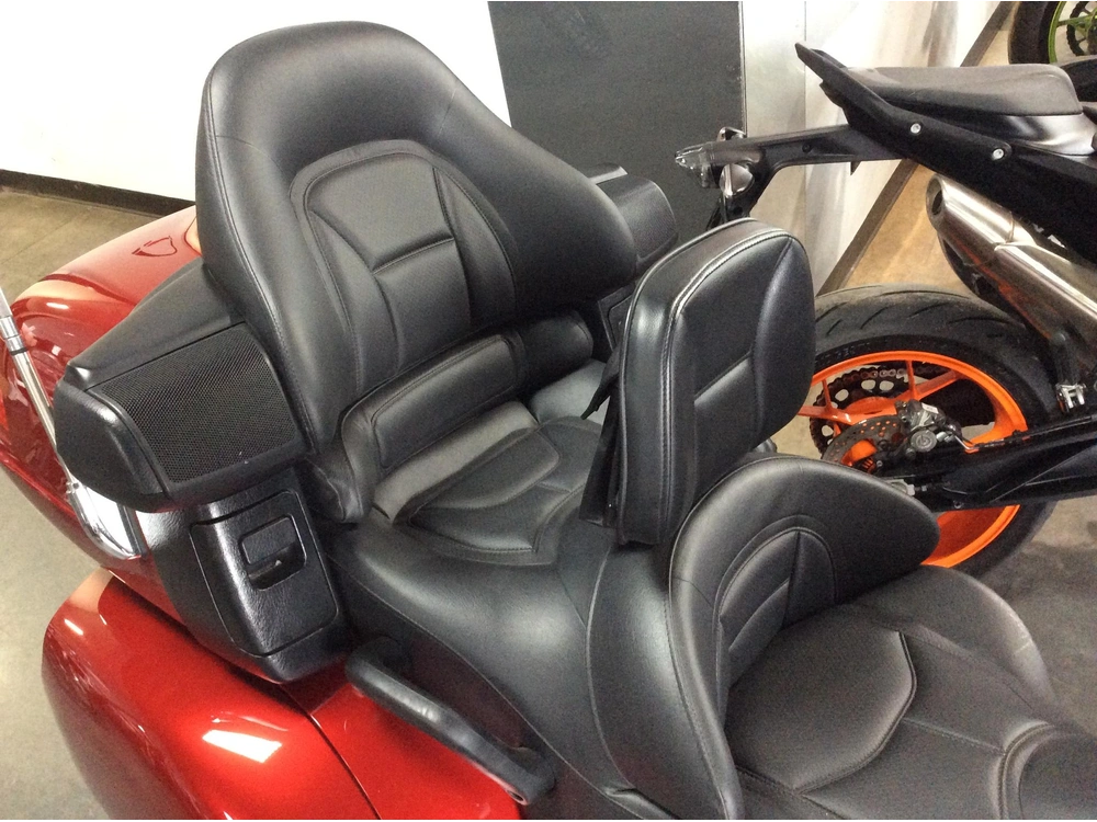 2017 Honda Goldwing 1800 alt