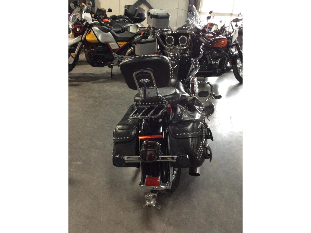 Harley-davidson Softail Heritage Flstc Abs 2011 alt