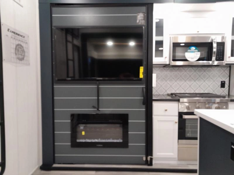 Forest River Cedar Creek 3525lf 2024 alt