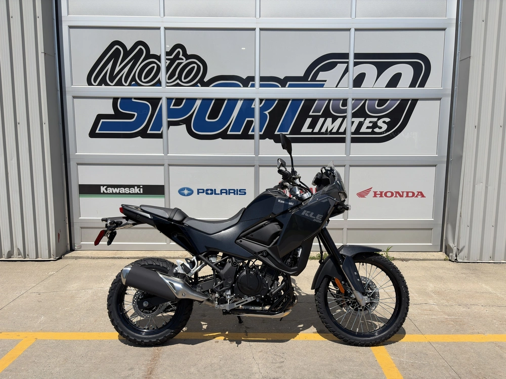 Kawasaki Kle500 2026 alt
