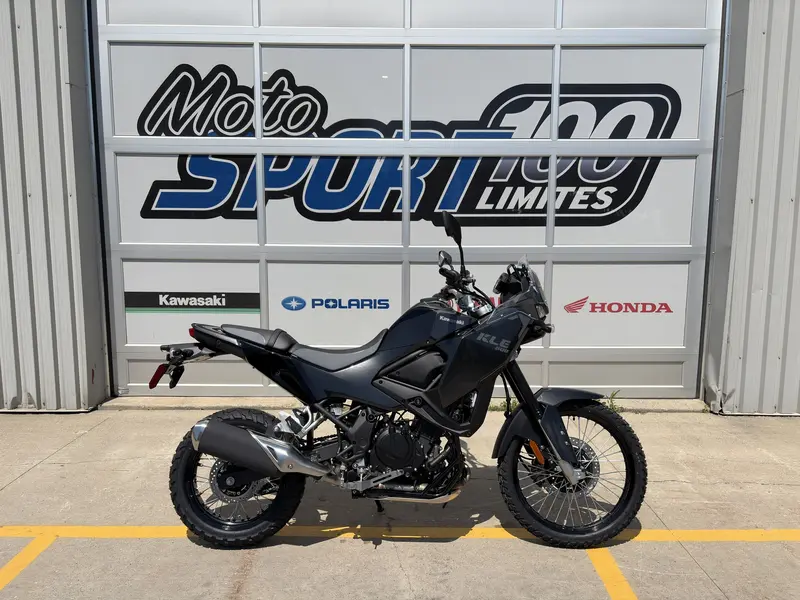 2026 Kawasaki KLE500 thumbnail 2