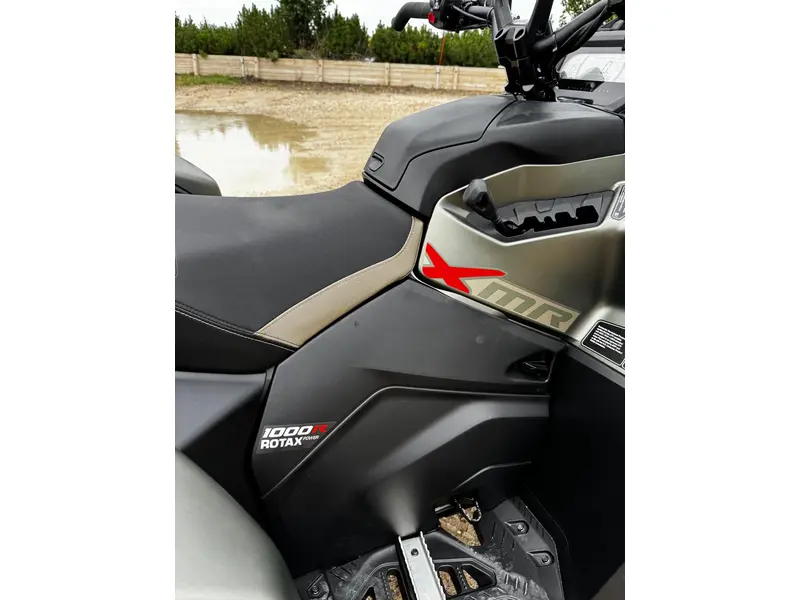 2026 Can-Am OUTLANDER XMR 1000 thumbnail 5