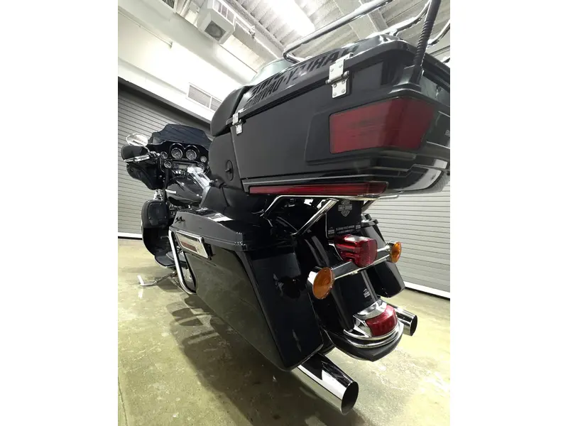 2012 Harley-Davidson ELECTRA GLIDE ULTRA LTD FLHTK thumbnail 6